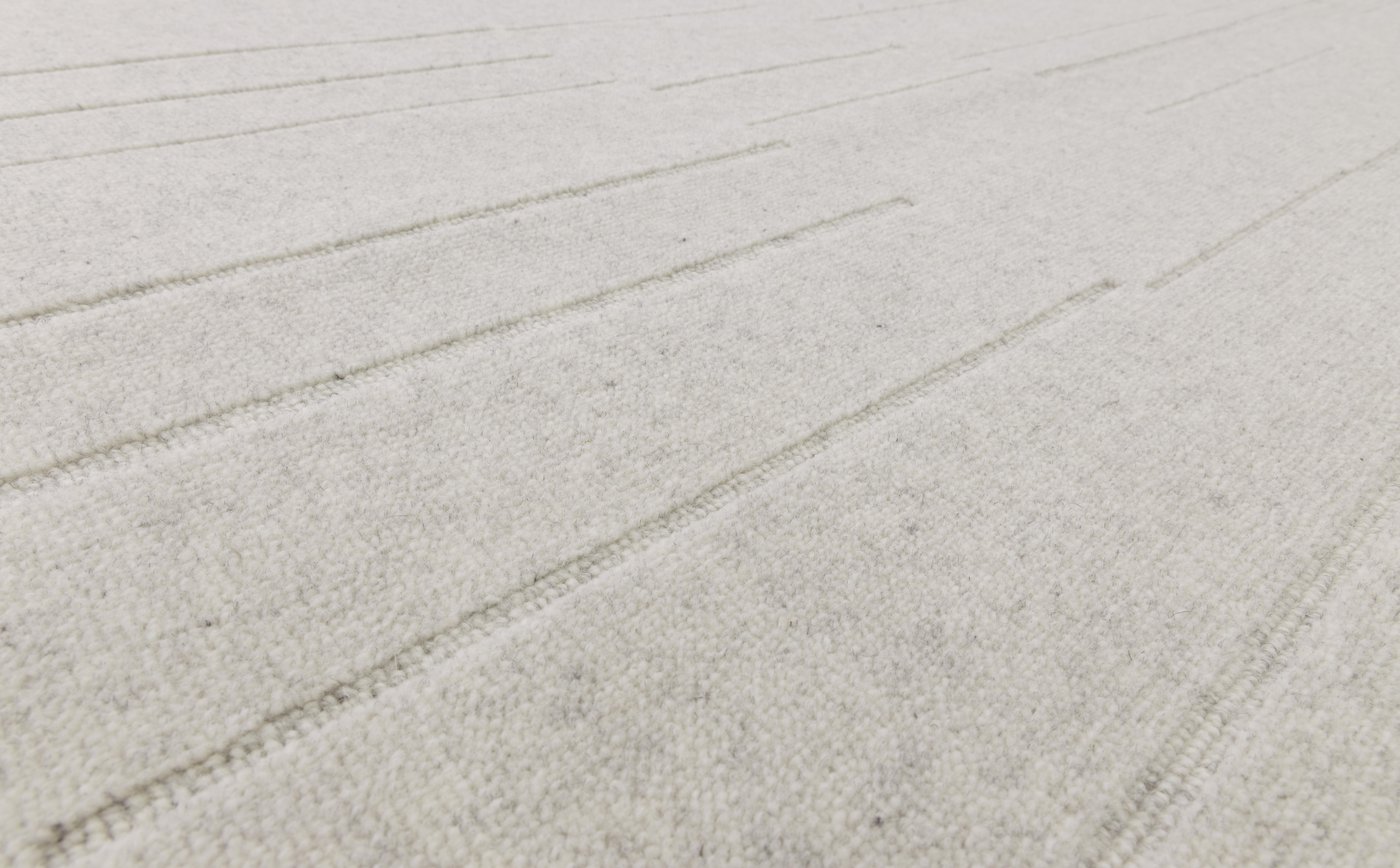 2nd image of SHIFT LIGHT GREY