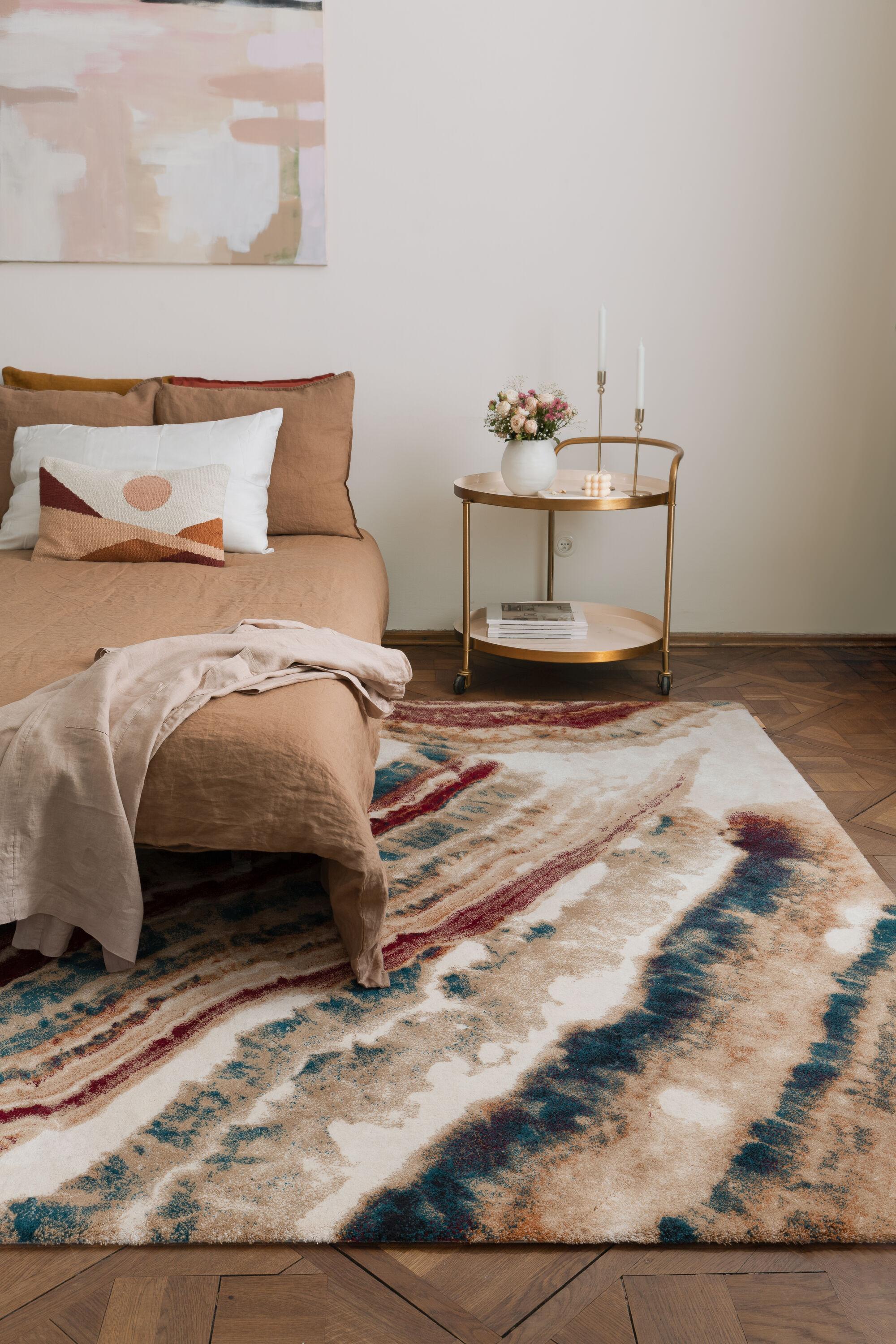 2nd image of SHELL CREAM