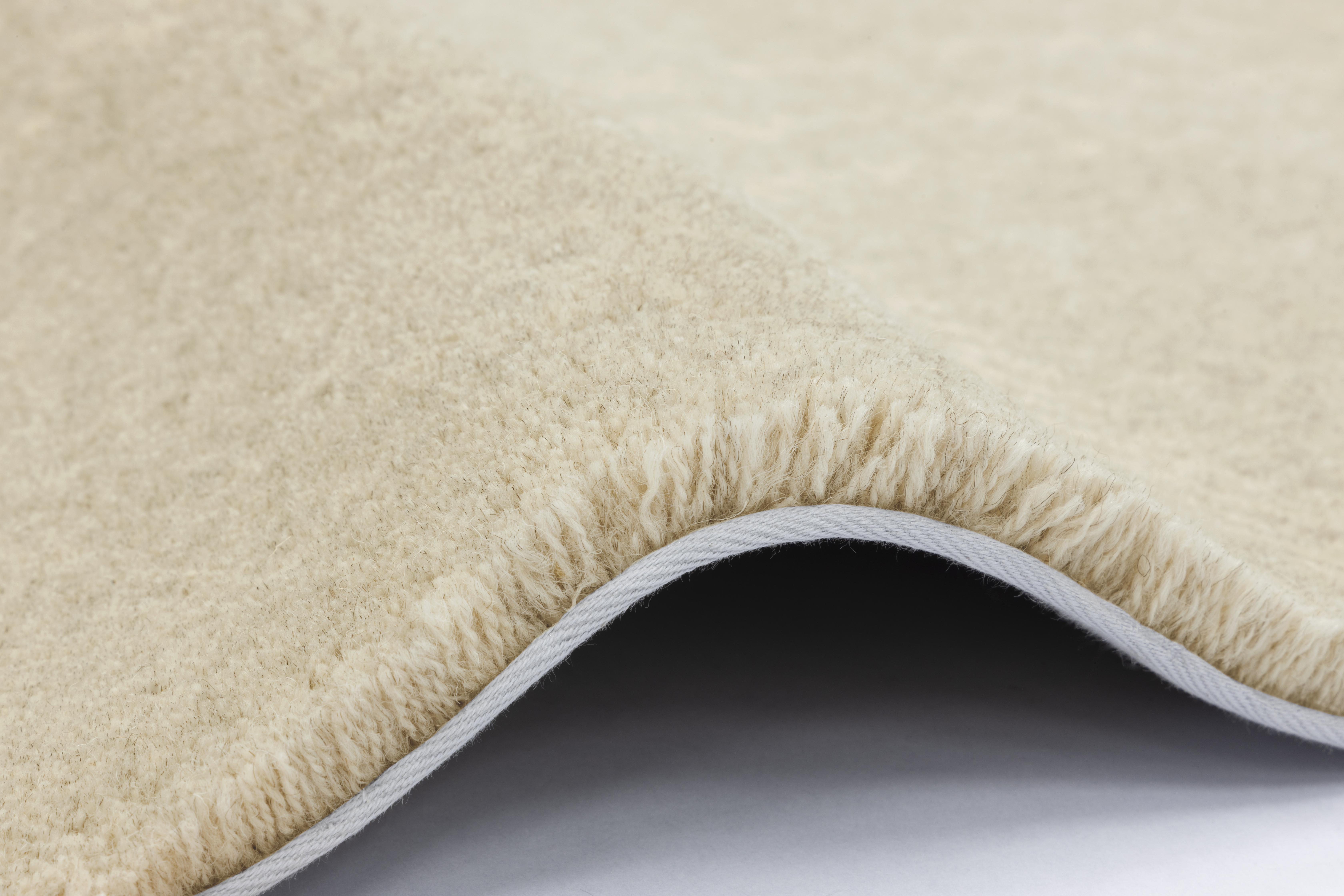 2nd image of GRID PRIME BEIGE
