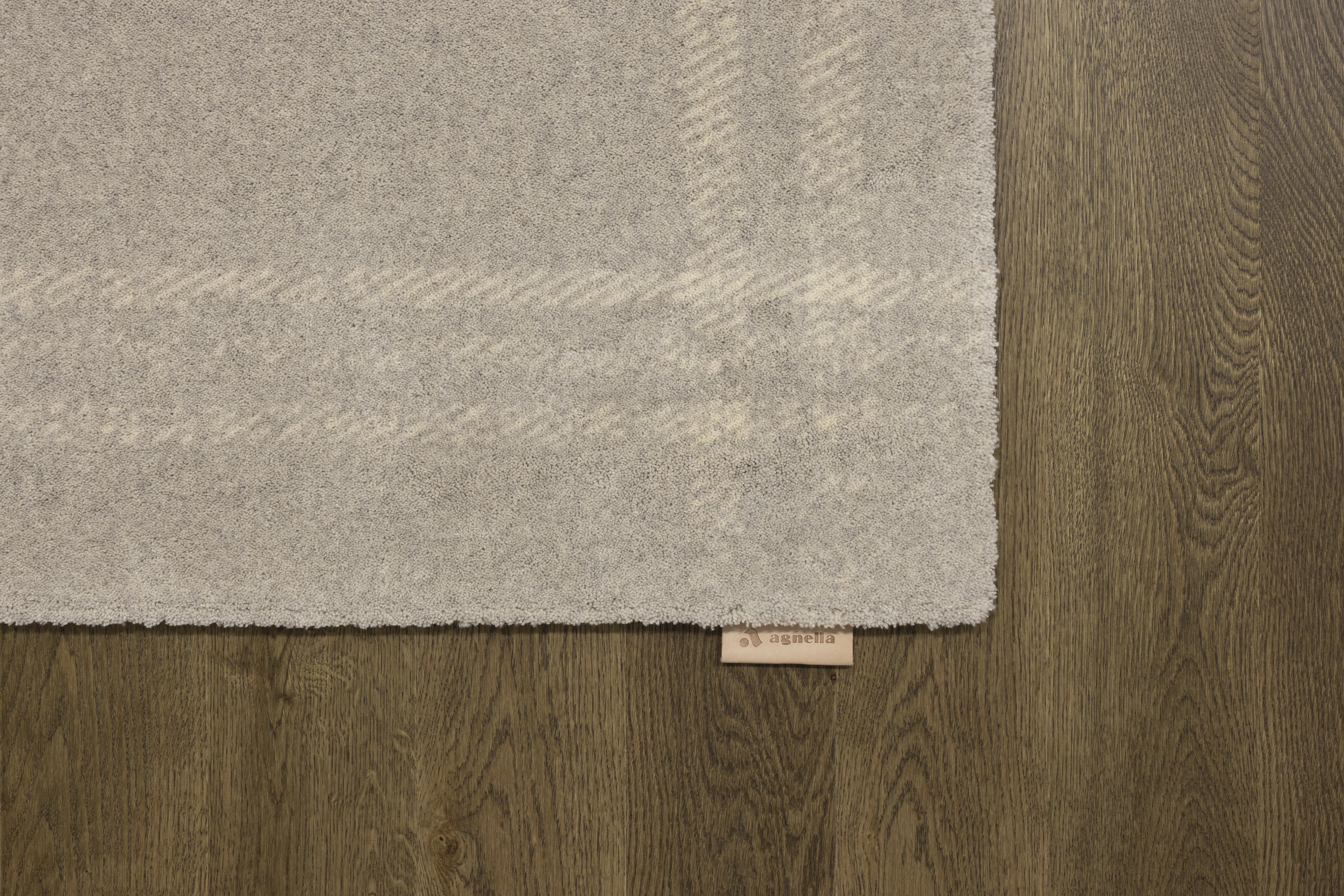 3rd image of GRID RIM BEIGE