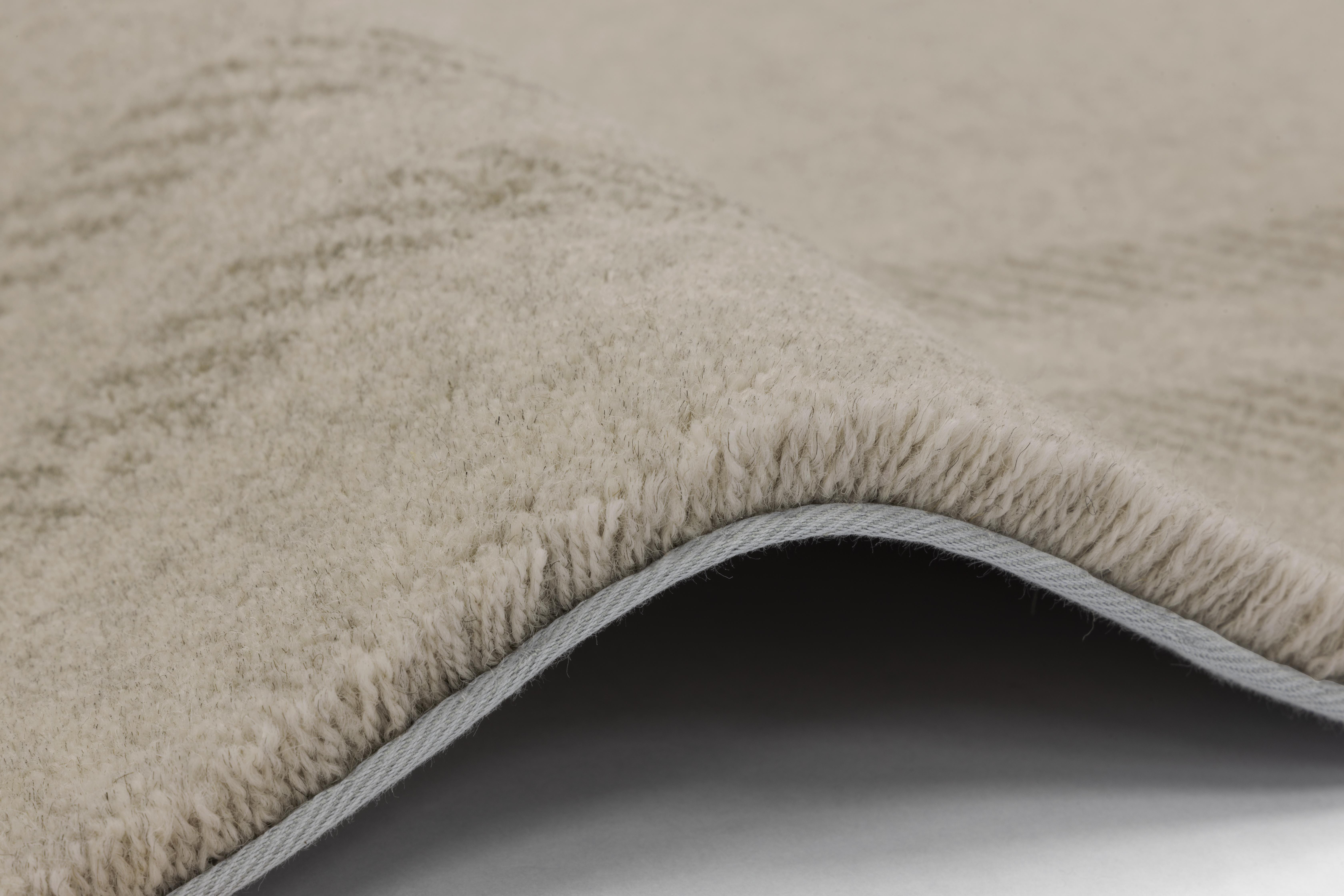 2nd image of GRID RIM SAND