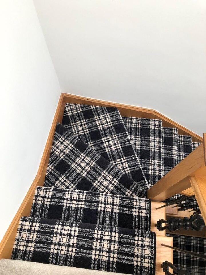 2nd image of TARTAN MENZIES BROWN