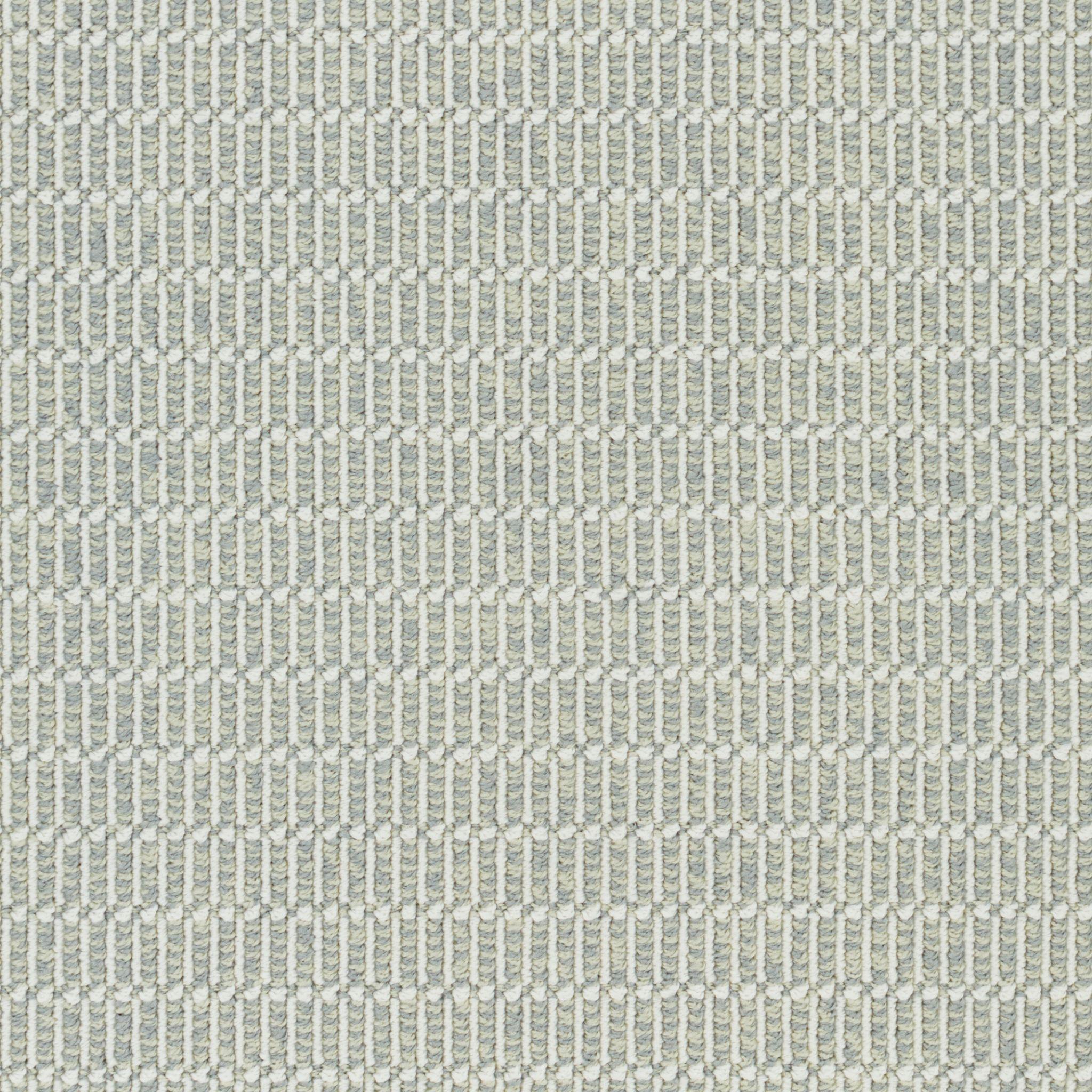 Image of TESLIN KHAKI GREY