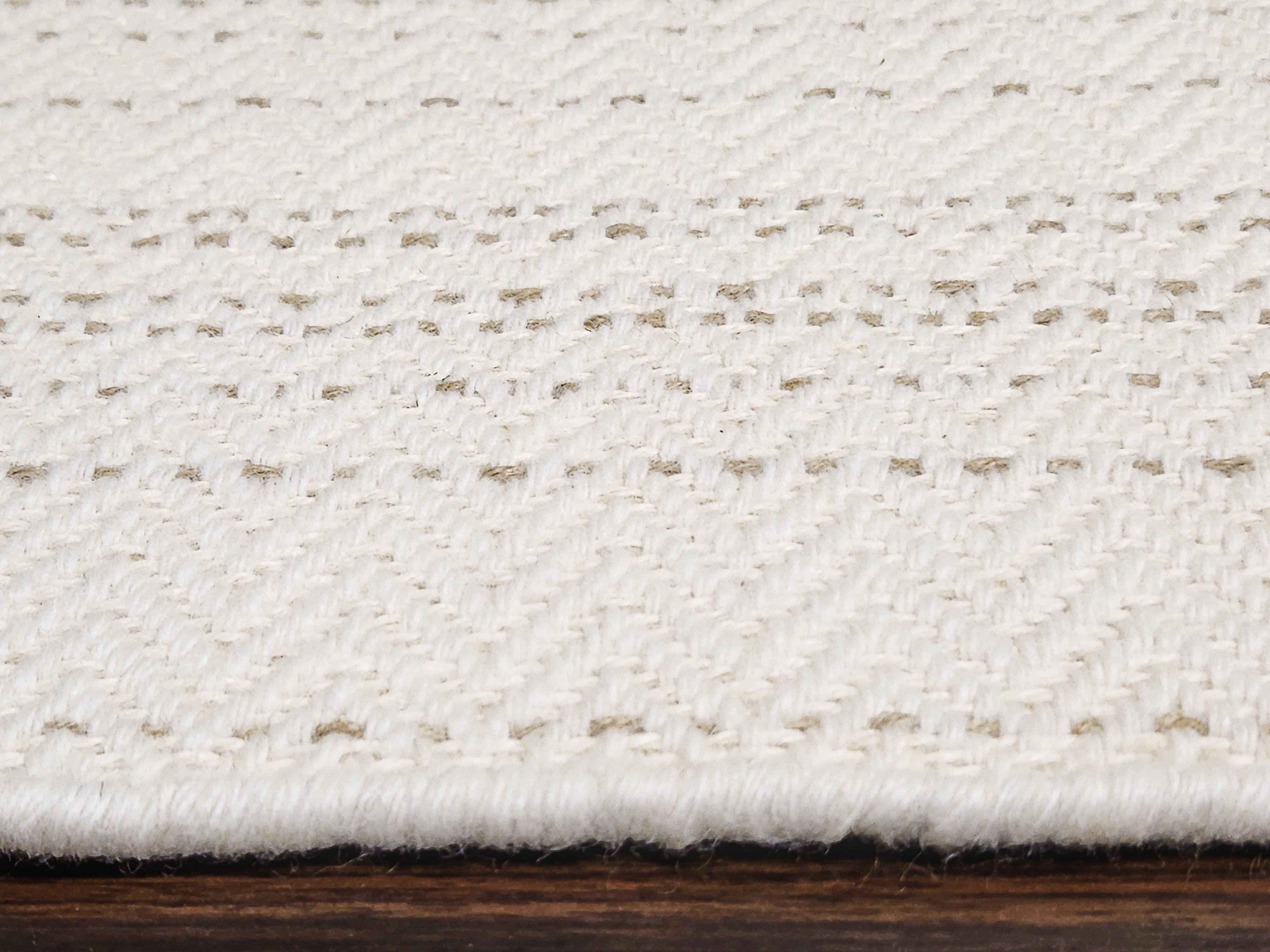 3rd image of TRENTO 605 WHITE