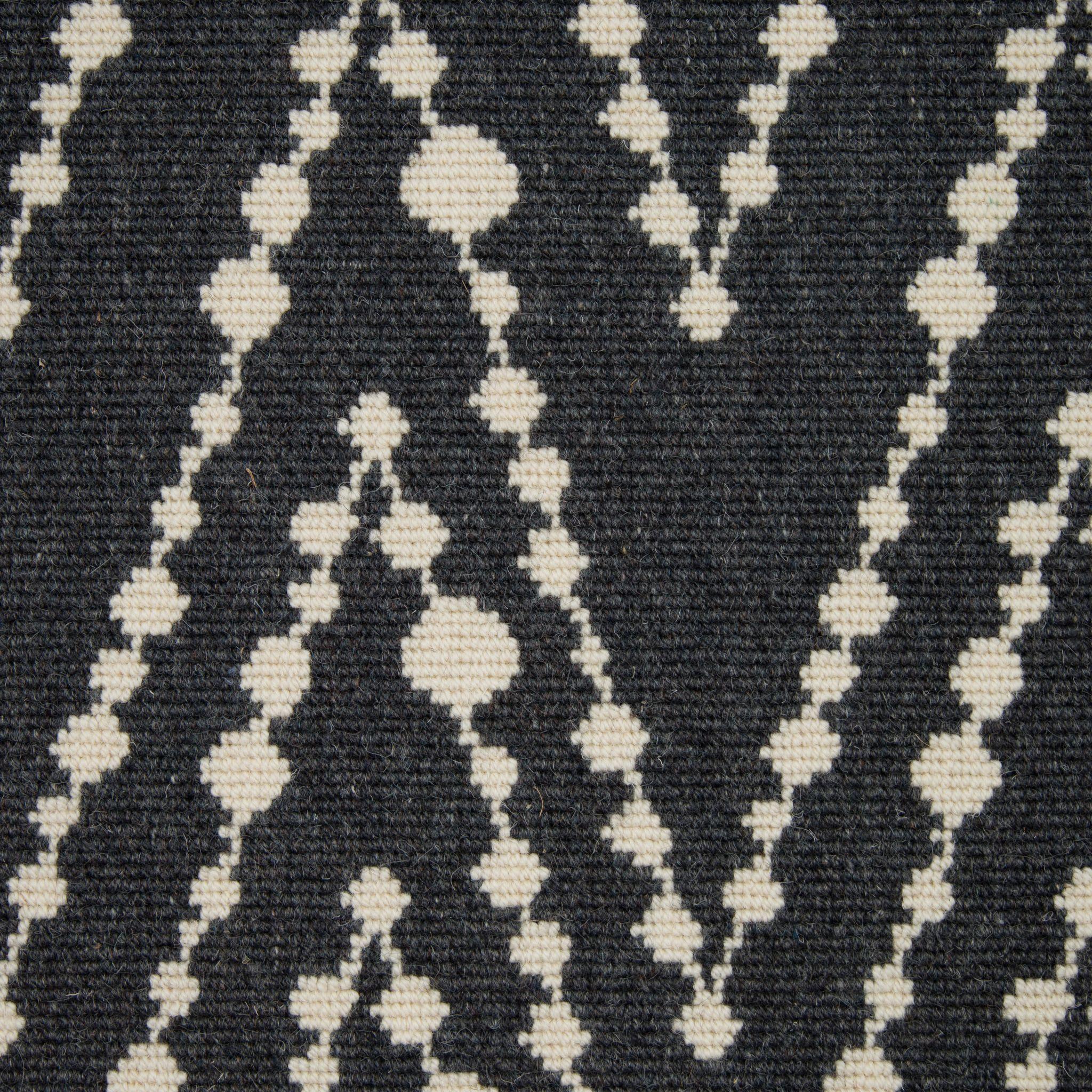 Image of HIPPIE BEADS CHARCOAL