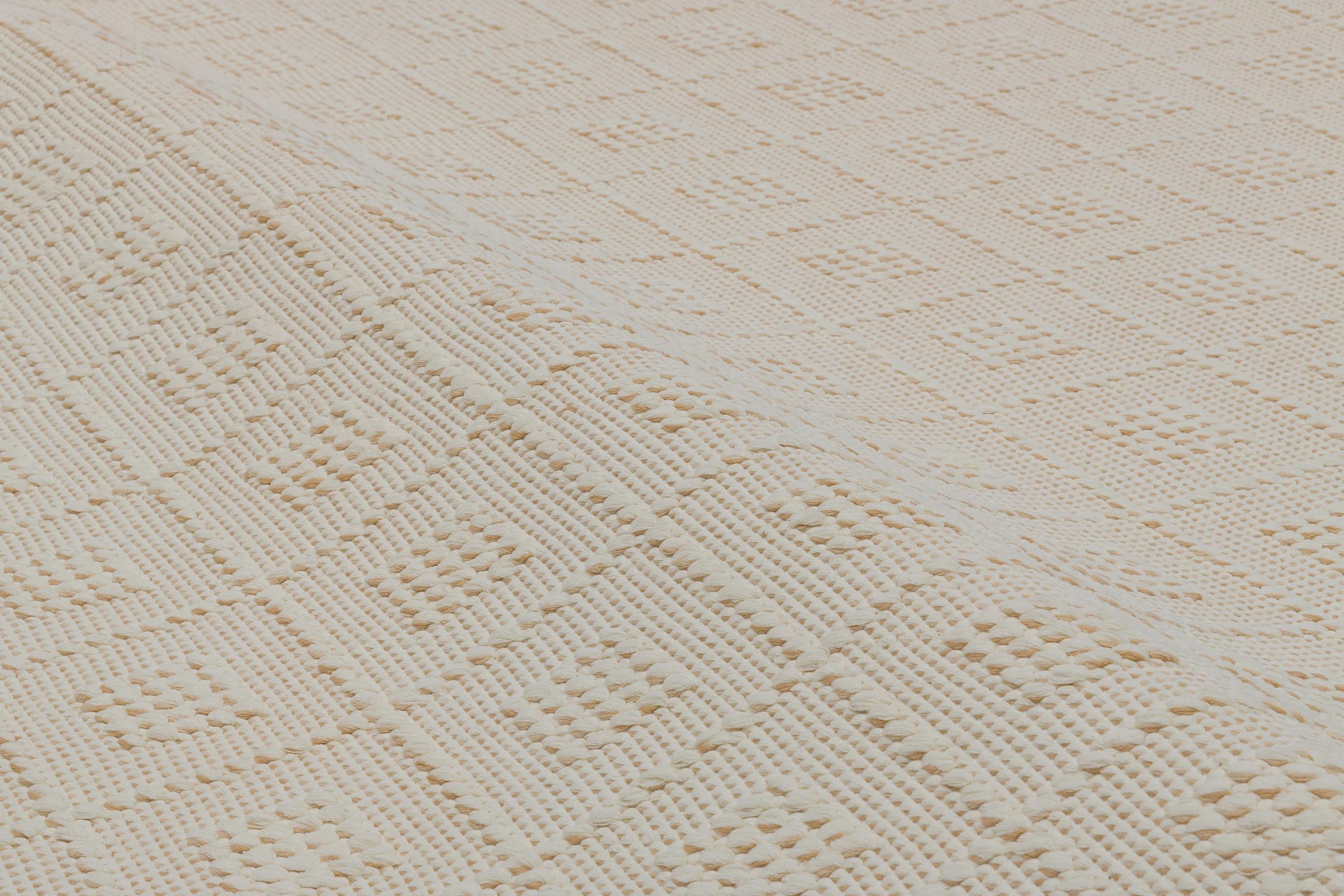2nd image of DARLITA SAND
