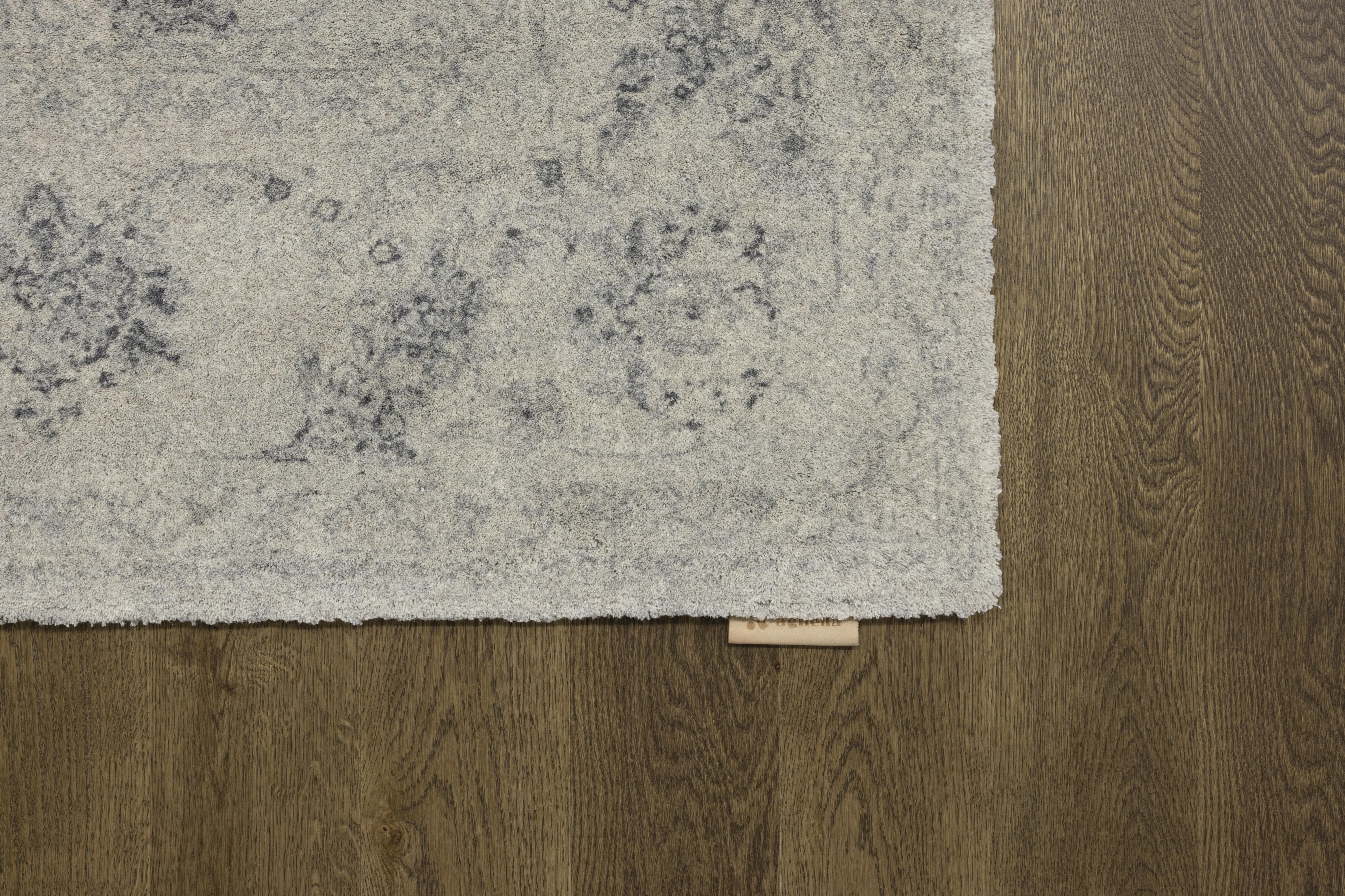 3rd image of VINTAGE FLORA BEIGE